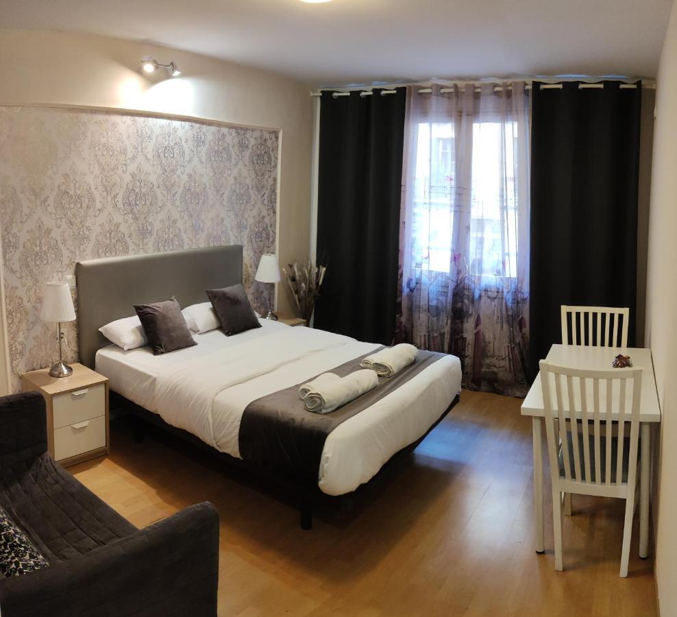 Guest House Barcelona Bruc Esterno foto