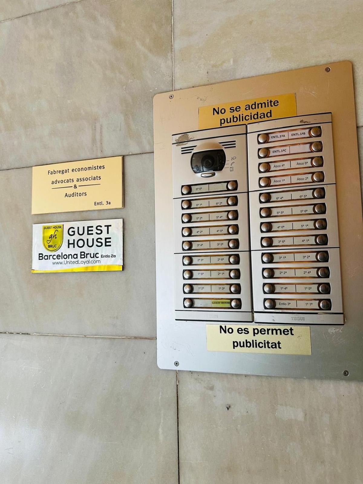 Guest House Barcelona Bruc Esterno foto