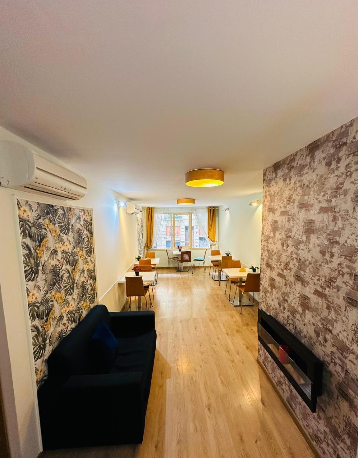 Guest House Barcelona Bruc Esterno foto