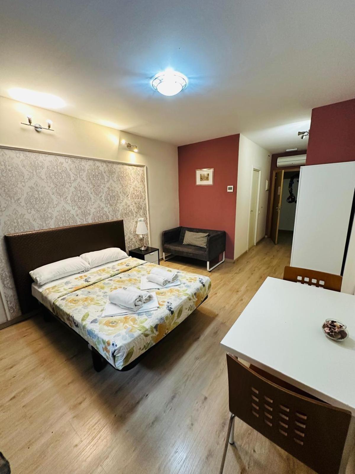 Guest House Barcelona Bruc Esterno foto